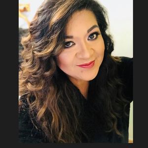 Meet your Posher, Geli